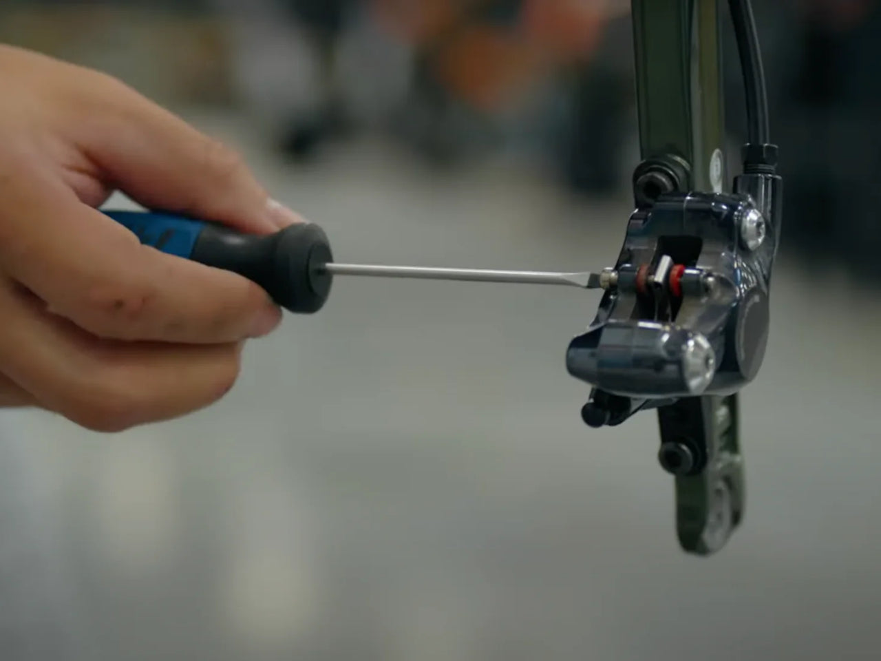 E-Bike-Brake-Maintenance-Your-Ultimate-Guide-to-Safety-and-Performance Rundeer