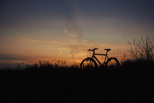 Best-Electric-Bikes-for-Climbing-Steep-Hills Rundeer